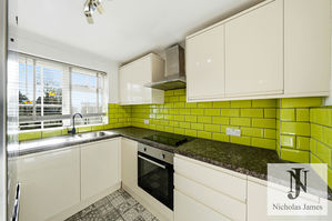 Photo 15- click for photo gallery